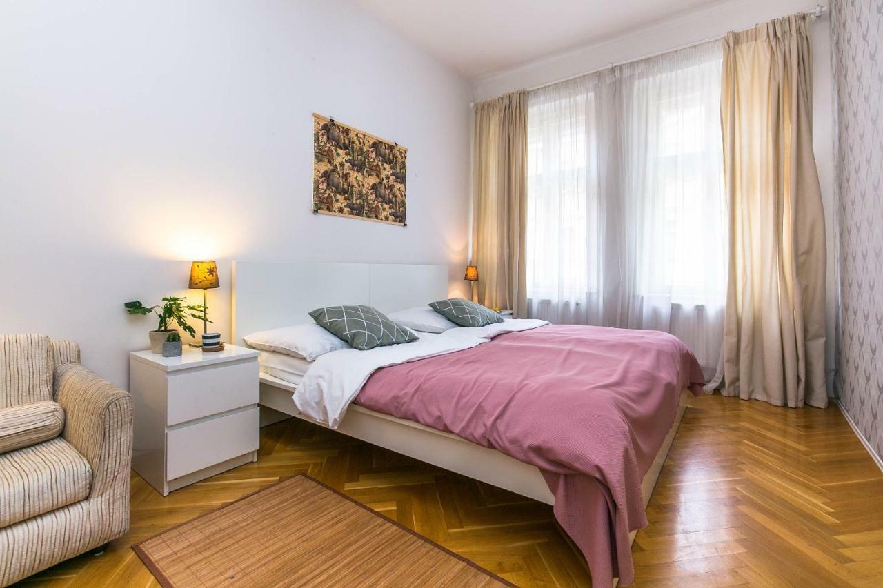 Art Apartments Prague II Eksteriør bilde