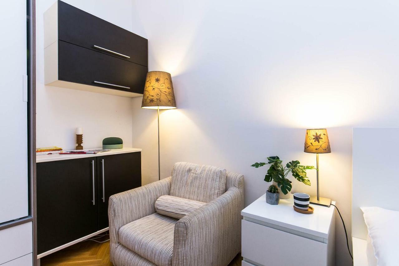 Art Apartments Prague II Eksteriør bilde
