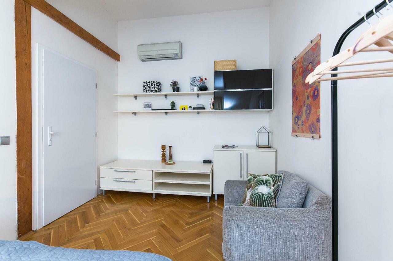 Art Apartments Prague II Eksteriør bilde