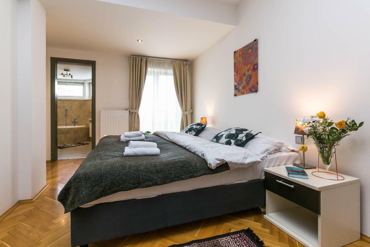 Art Apartments Prague II Eksteriør bilde